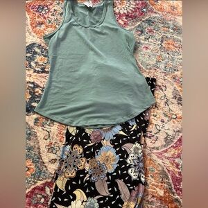 XS LuLaRoe tank top and XXS maxi skirt